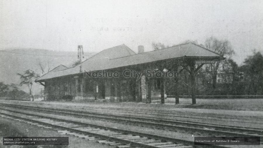Postcard: Boston & Maine Railroad Station, Williamstown, Massachusetts